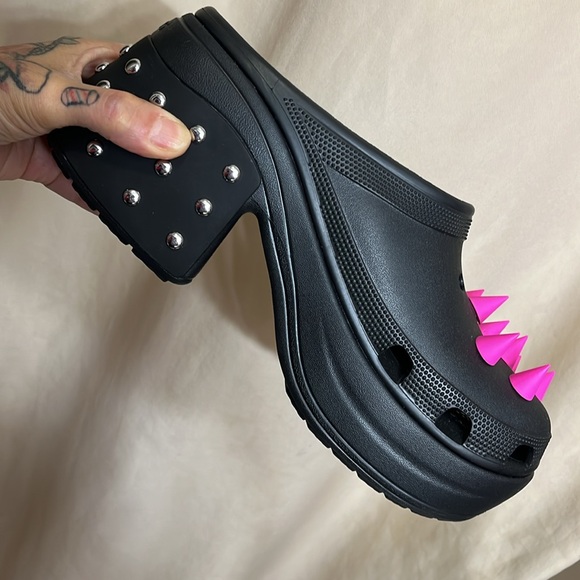 Crocs Women's Siren Studded Clog Platform Shoes High Heel Rubber Black NWT - Picture 5 of 8